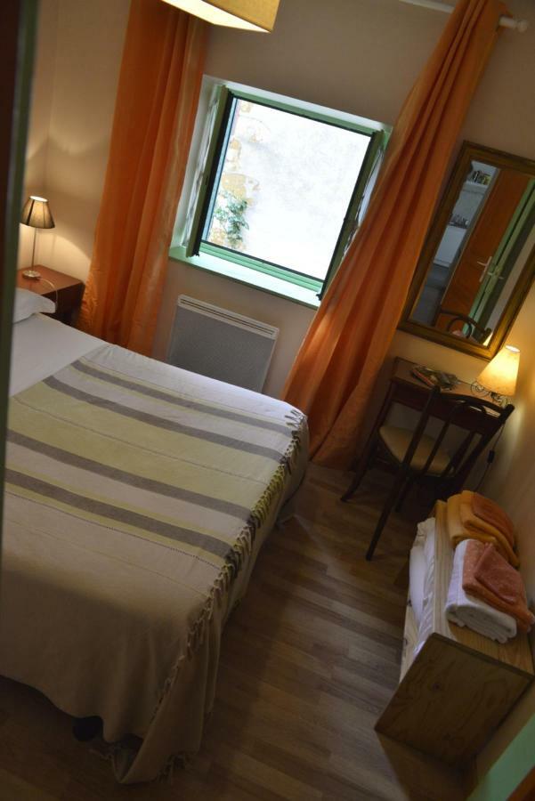 Bed and Breakfast Saint Sauveur Hérisson Exterior foto