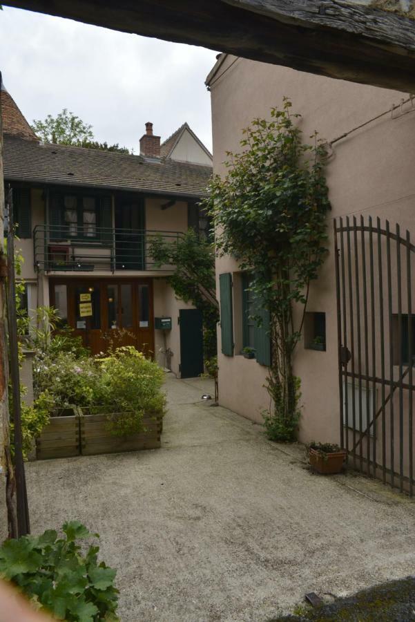 Bed and Breakfast Saint Sauveur Hérisson Exterior foto